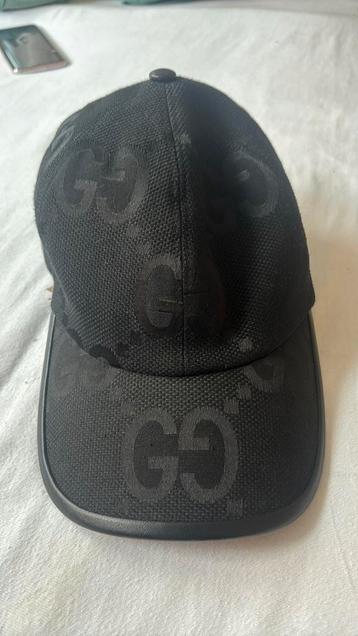 Gucci pet  beschikbaar voor biedingen