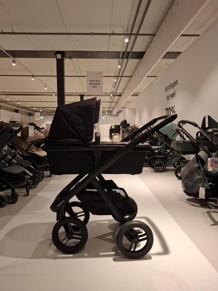 Dubatti Two Kinderwagen - Carbon Black, Kinderen en Baby's, Overige Kinderen en Baby's, Zo goed als nieuw, Ophalen