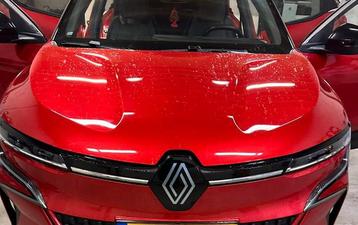 Professioneel Auto Polijsten: Laat Je Lak Stralen beschikbaar voor biedingen