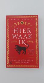 Hier waak ik - Danila Comastri Montanari, Ophalen of Verzenden, Gelezen
