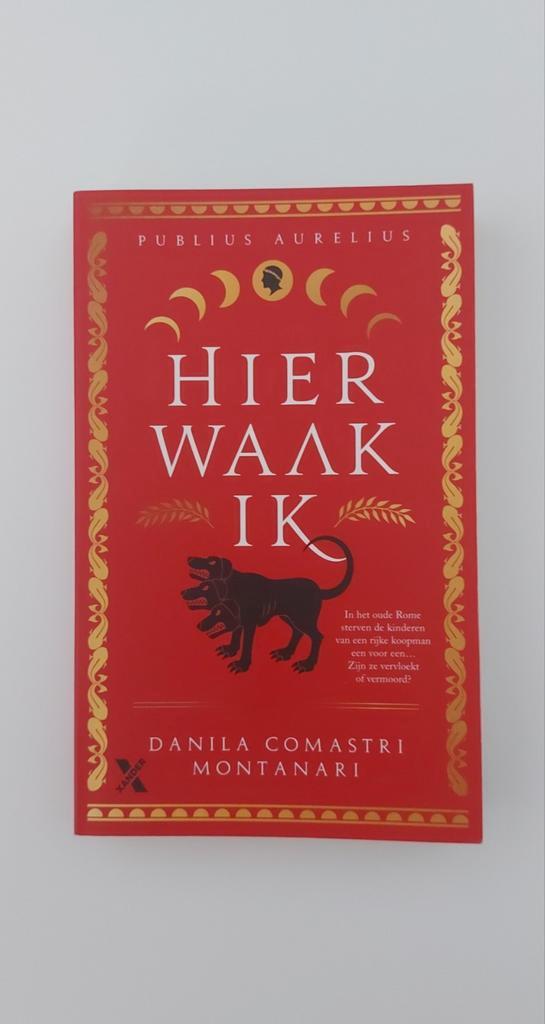 Hier waak ik - Danila Comastri Montanari, Boeken, Literatuur, Gelezen, Ophalen of Verzenden
