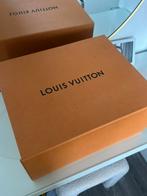 LV V Tote MM Monogram Noir, Bruin, Ophalen of Verzenden, Zo goed als nieuw, Handtas