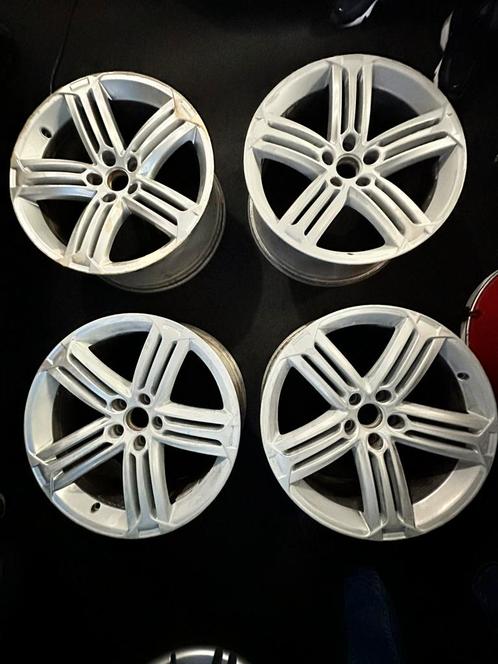 19 inch Volkswagen Talladega R20 velgen (OPKNAP SET), Auto diversen, Wieldoppen, Zo goed als nieuw, Ophalen