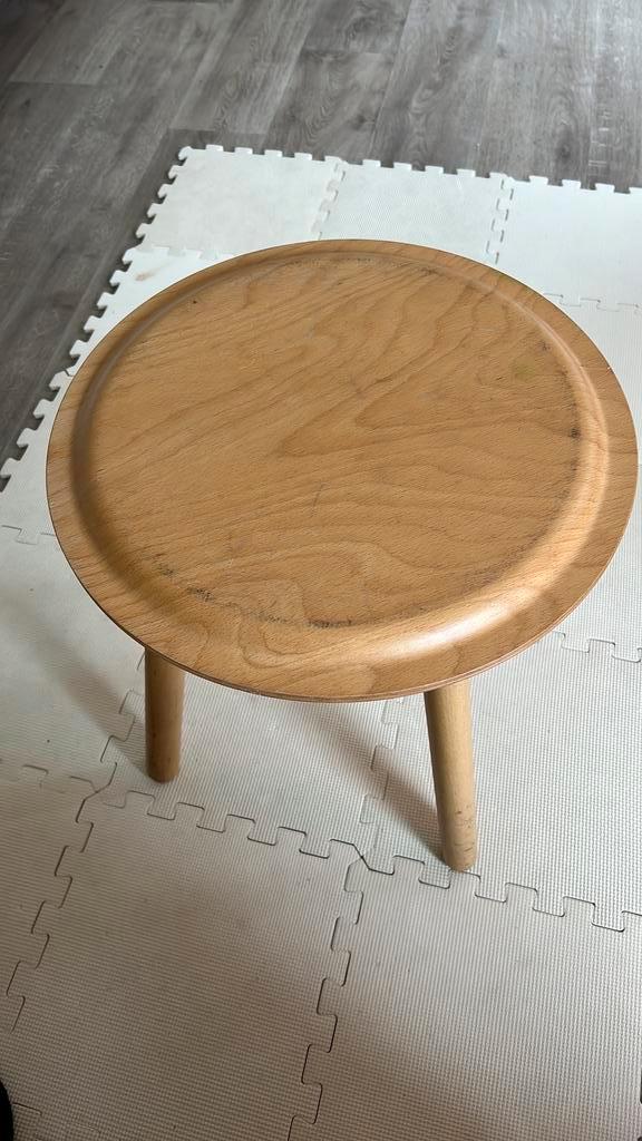Ikea classic, Jon Karlsson table., Huis en Inrichting, Tafels | Bijzettafels, Ophalen of Verzenden
