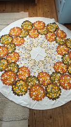 Vintage vrolijk rond bloemetjes tafellaken tafelkleed, Ophalen of Verzenden, Gebruikt, Rond, Binnen