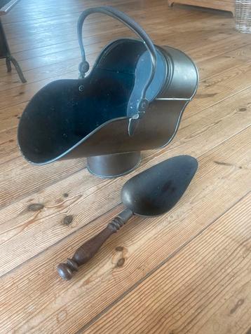 Antieke Koperen Kolenbak met Schep - ca. 1900 beschikbaar voor biedingen