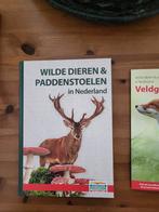 Wilde dieren en paddenstoelen + veldgids, Boeken, Ophalen of Verzenden, Zo goed als nieuw, Natuur algemeen
