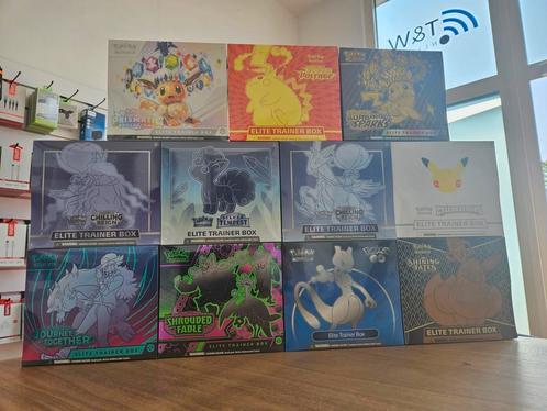 Pokemon elite trainer box, Hobby en Vrije tijd, Verzamelkaartspellen | Pokémon, Nieuw, Ophalen of Verzenden