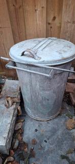 Oude ijzeren emmer met deksel, Huis en Inrichting, Ophalen, Gebruikt, IJzer, Met deksel