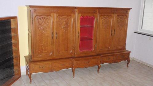 Hoge eiken Bretoens Lodewijk XV dressior 5 deurs, Antiek en Kunst, Antiek | Meubels | Stoelen en Banken, Ophalen