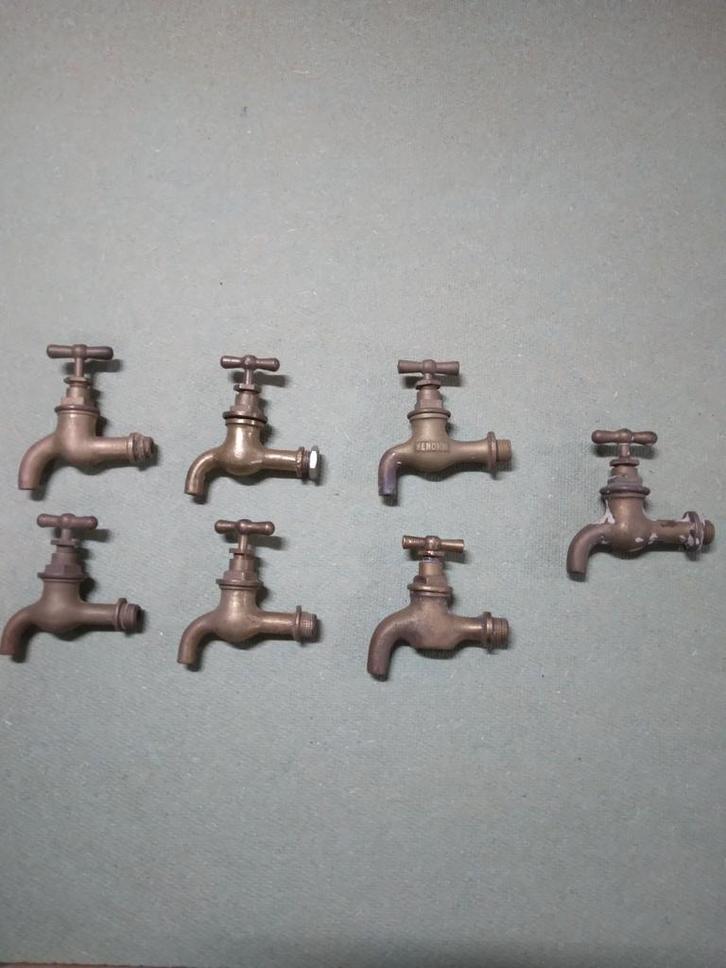 Antieke Messing Kranen - Set van 7, Doe-het-zelf en Verbouw, Sanitair, Gebruikt, Kraan, Koper, Ophalen of Verzenden