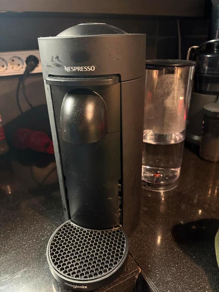 Nespresso Magimix 2022 Koffiemachine, Witgoed en Apparatuur, Thuistaps, Zo goed als nieuw, Overige merken, Ophalen