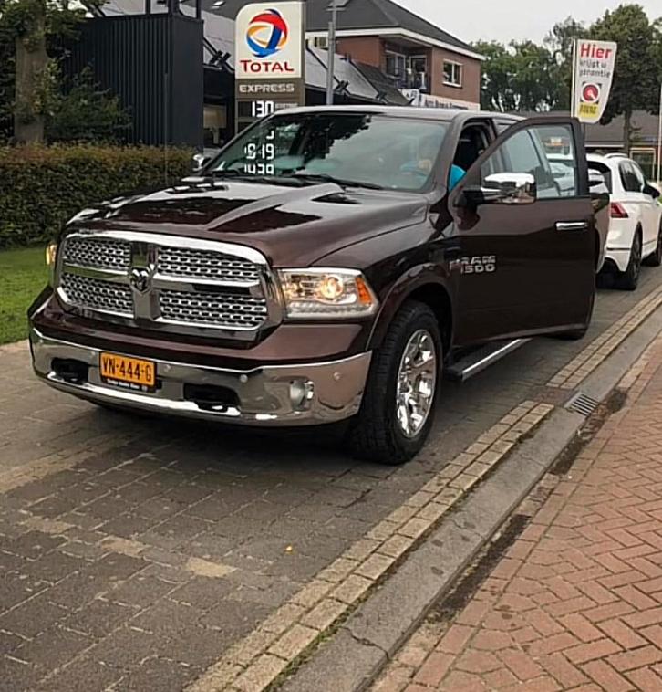 Dodge RAM 1500 5.7l.2015,inruil mogelijk tegen busje., Auto's, Bestelauto's, Particulier, 4x4, ABS, Achteruitrijcamera, Adaptieve lichten