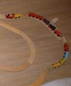 Houten treinspoor met treintjes, Kinderen en Baby's, Speelgoed | Houten speelgoed, Ophalen, Gebruikt, Overige typen