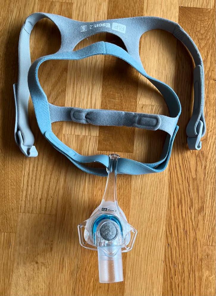 F&P Eson 2 , CPAP-neusmasker, + gebruiksaanwijzing, maat S, Witgoed en Apparatuur, Persoonlijke-verzorgingsapparatuur, Zo goed als nieuw