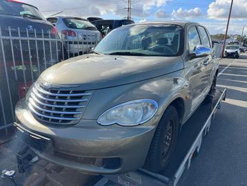 Chrysler PT Cruiser 2.4i Classic 2006 veel onderdelen voorra beschikbaar voor biedingen