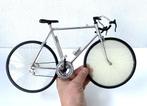 Model van een wielrenfiets op groot formaat. 36 cm., Verzenden