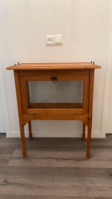 Antiek grenen Theekastje met Dienblad beschikbaar voor biedingen