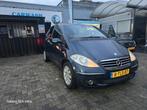 Mercedes-Benz A-Klasse 1.7 A180 5DRS CVT 2006 Blauw, Beige, 4 cilinders, 115 pk, Particulier