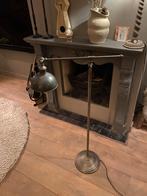 Industriële Staande Lamp - 130cm Hoog, Huis en Inrichting, Lampen | Vloerlampen, Ophalen of Verzenden, Gebruikt, Metaal, 100 tot 150 cm