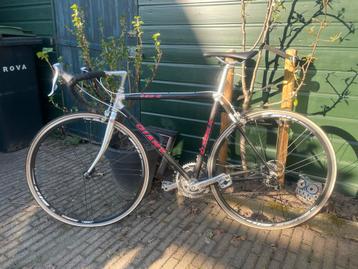 Vintage Giant Cadex 980C racefiets beschikbaar voor biedingen