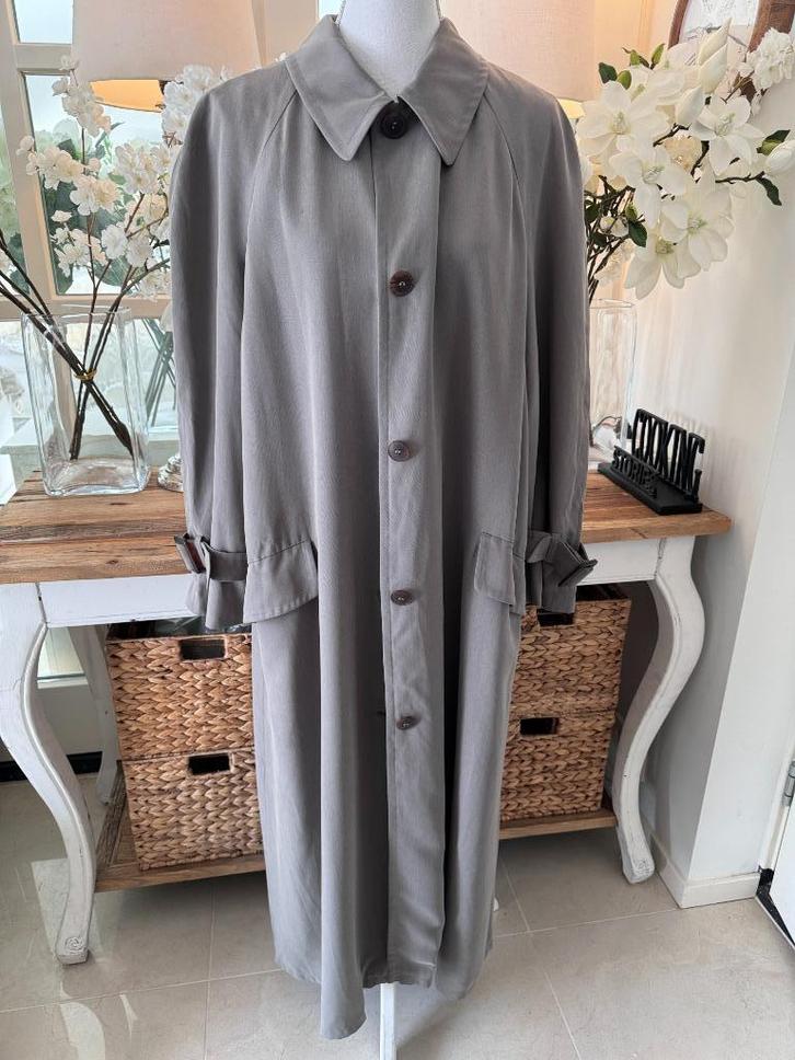 Grijze, enkellange mantel Blacky Dress, 40-42/L, ZGAN., Kleding | Dames, Jassen | Winter, Zo goed als nieuw, Maat 38/40 (M), Grijs