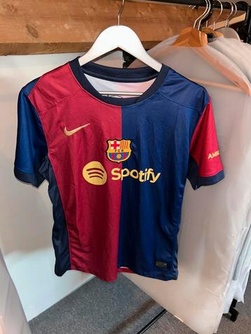 Voetbalshirt  beschikbaar voor biedingen
