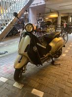 Vespa Primavera bw kenteken met begrenzer, Ophalen, Gebruikt, Benzine, Vespa