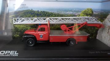 Opel Blitz Feuerwehr ladder 1:43 Opel Collections Pol  beschikbaar voor biedingen