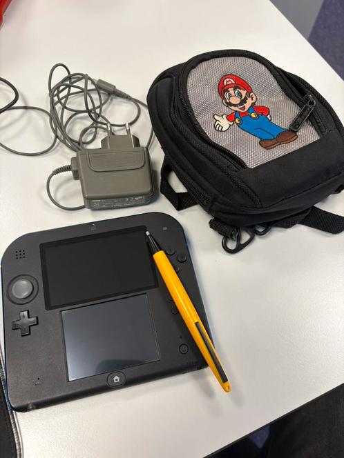 Nintendo 2DS XL., Spelcomputers en Games, Spelcomputers | Nintendo 2DS en 3DS, Zo goed als nieuw, 2DS, Ophalen of Verzenden