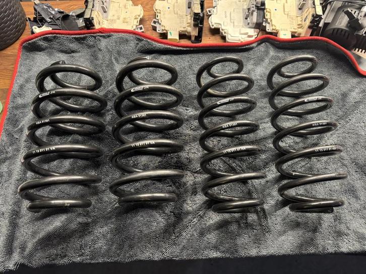Eibach verlagingsveren Audi A4 B8 Sedan – complete set, Auto-onderdelen, Ophanging en Onderstel, Audi, Gebruikt, Ophalen of Verzenden