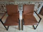 2 Eetkamerstoelen bruin (nep)leer, Ophalen, Gebruikt, Bruin, Leer