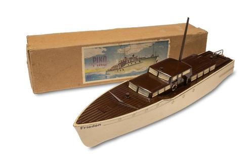 Grote Bakeliet Piko Boot met originele verpakking, Antiek en Kunst, Antiek | Speelgoed, Verzenden