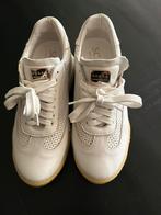 Scapa, Wit, Ophalen of Verzenden, Sneakers of Gympen, Zo goed als nieuw