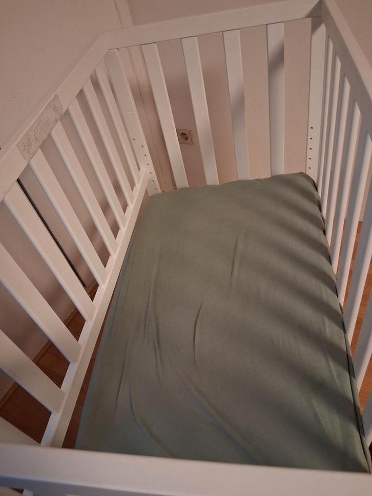 Veel baby spullen samen we, Kinderen en Baby's, Kinderkamer | Complete kinderkamers, Jongetje of Meisje, Ophalen