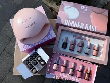 Pink gellac set beschikbaar voor biedingen