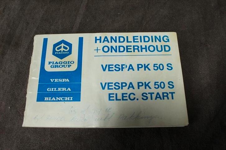 Vespa PK50 S scooter instructie boekje handleiding, Fietsen en Brommers, Handleidingen en Instructieboekjes, Gebruikt, Ophalen of Verzenden