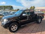 Nissan Navara 2.5 dCi LE Double Cab - 4x4 - Airco -, Auto's, Stof, Zwart, 4 cilinders, Zwart