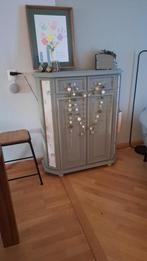 Kastje, Ophalen, Zo goed als nieuw