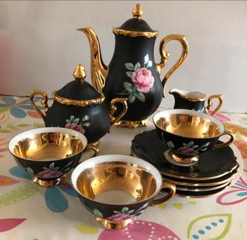Mokka servies beschikbaar voor biedingen