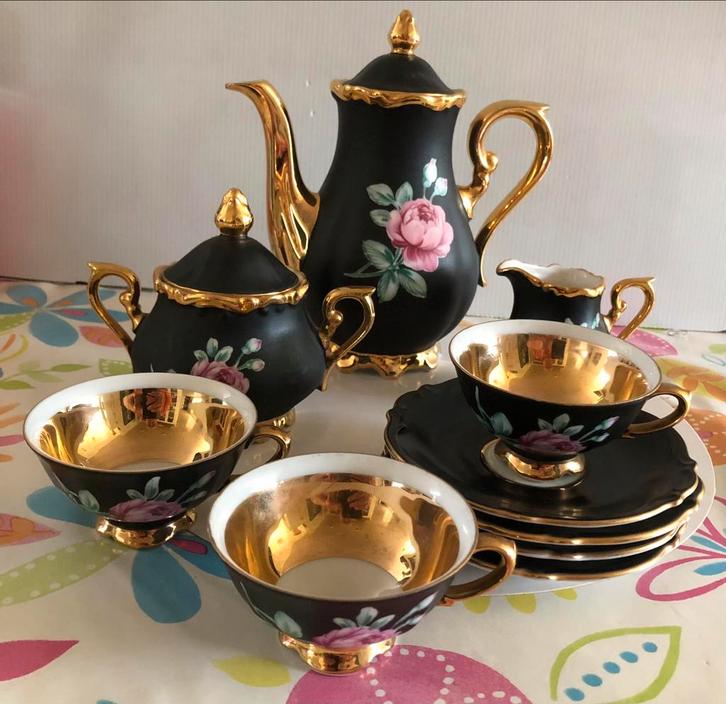 Mokka servies, Antiek en Kunst, Antiek | Servies compleet, Ophalen of Verzenden