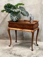 Oude Engelse Theetafel, wortelnoten, Antiek en Kunst, Ophalen