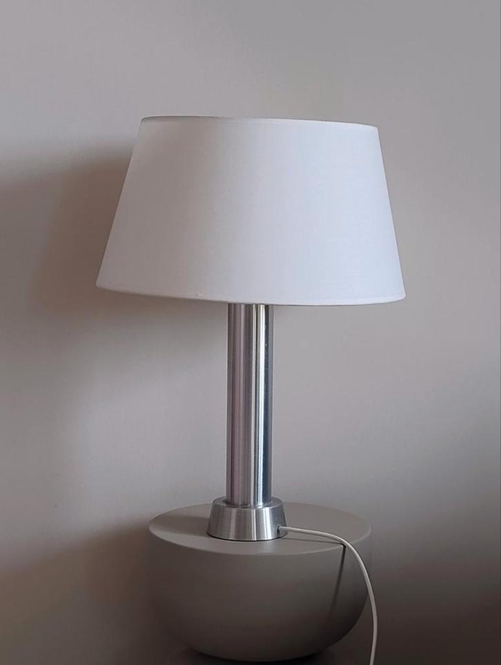 Design lamp van ontwerper Willem Hagoort, Huis en Inrichting, Lampen | Tafellampen, Gebruikt, Minder dan 50 cm, Metaal, Ophalen of Verzenden