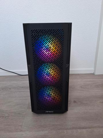 Game pc beschikbaar voor biedingen