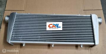 Intercooler  705mmx285mmx70mm Inlet/outlet 75mm UNIVERSAL beschikbaar voor biedingen