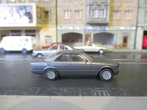 Mercedes Benz C126 500 SEC rookgrijs-metallic met BBS velgen, Hobby en Vrije tijd, Modelauto's | 1:87, Zo goed als nieuw, Ophalen of Verzenden