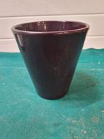 bloempot zwart,aardewerk, Tuin en Terras, Bloempotten, Ophalen of Verzenden, 'T Olde Gre-j, Info@toldegrej.nl, Endepoelstraat 20f Didam