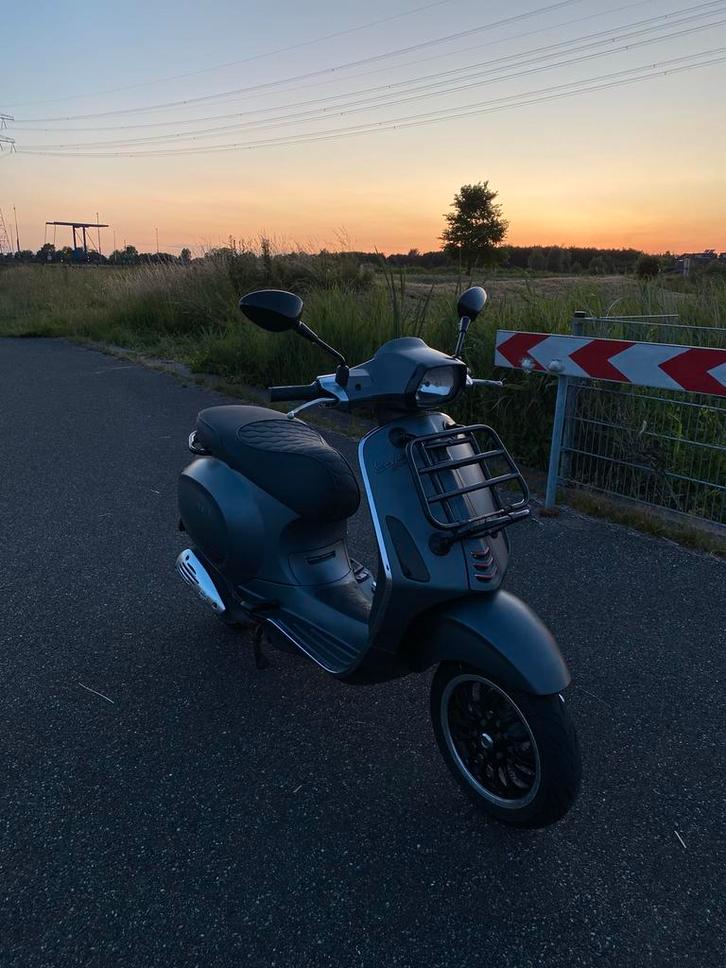 Vespa Sprint 80cc, Fietsen en Brommers, Snorfietsen en Snorscooters, Gebruikt, Vespa, Benzine, Ophalen of Verzenden