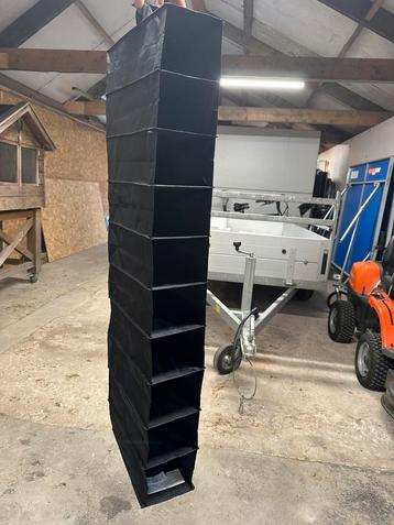 Kast organizer beschikbaar voor biedingen