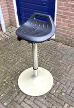 Leuke Industriële Bimos Kruk ( vintage stahulp stoel ), Huis en Inrichting, Barkrukken, 60 tot 90 cm, Metaal, Gebruikt, Ophalen